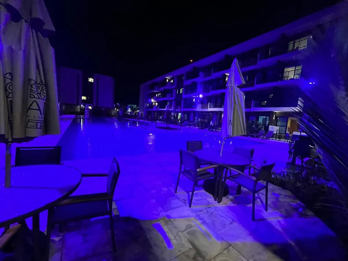 Apartamento Mana Beach - Flat Mobiliado Em Muro Alto Pôrto das Galinhas 0*,  Brasil